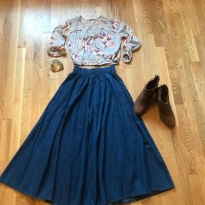 Floral/Lace Crop Top